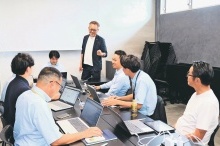 【北日本新聞掲載】「専門性磨き満足度向上」— 当社のリフォーム品質向上への取り組みが紹介されました