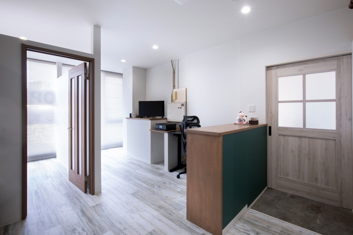 ご縁を紡ぐ場所に、やさしい色と想いを添えて